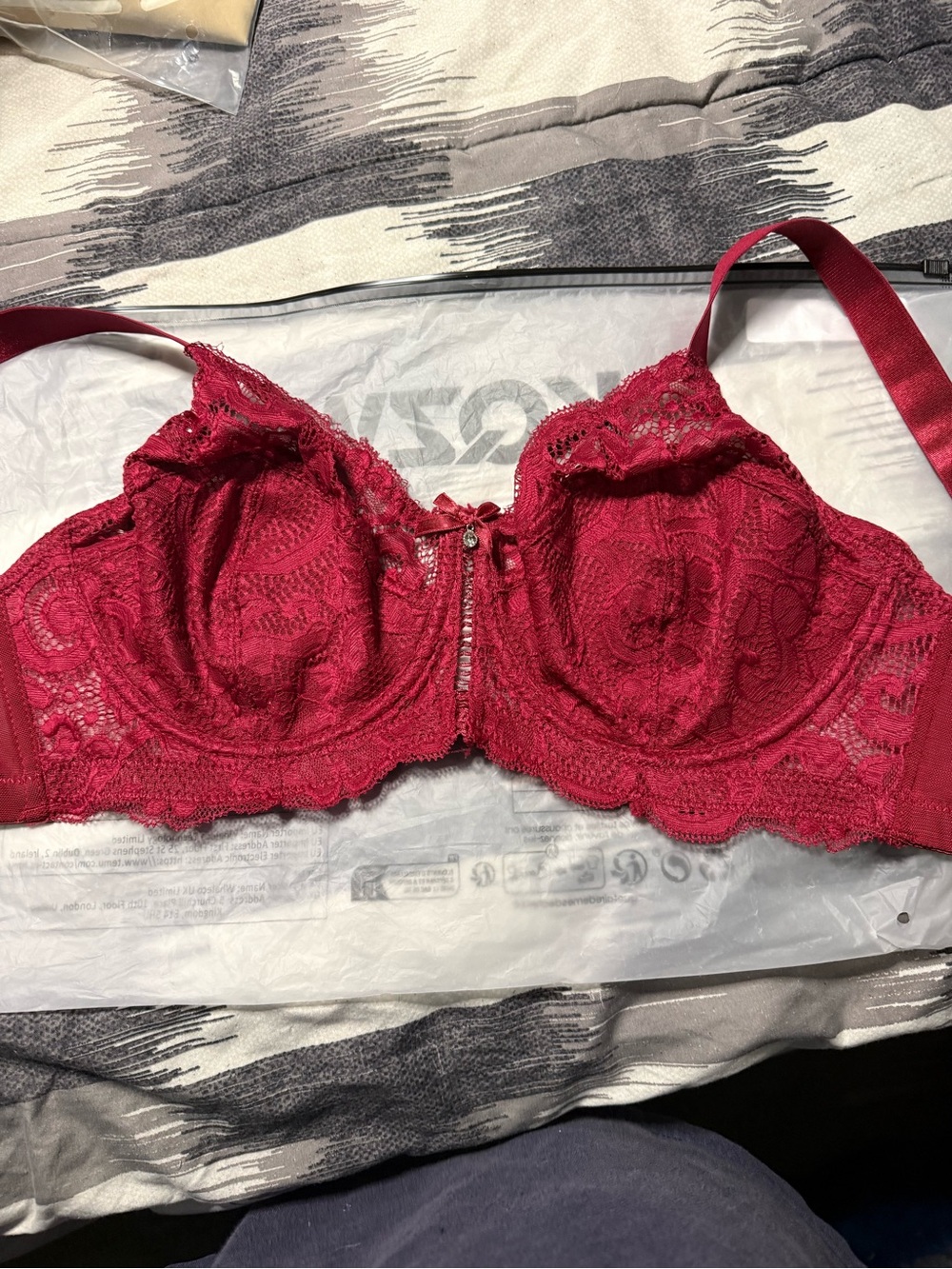 Lace Underwire Bra in Red - Women Intimates